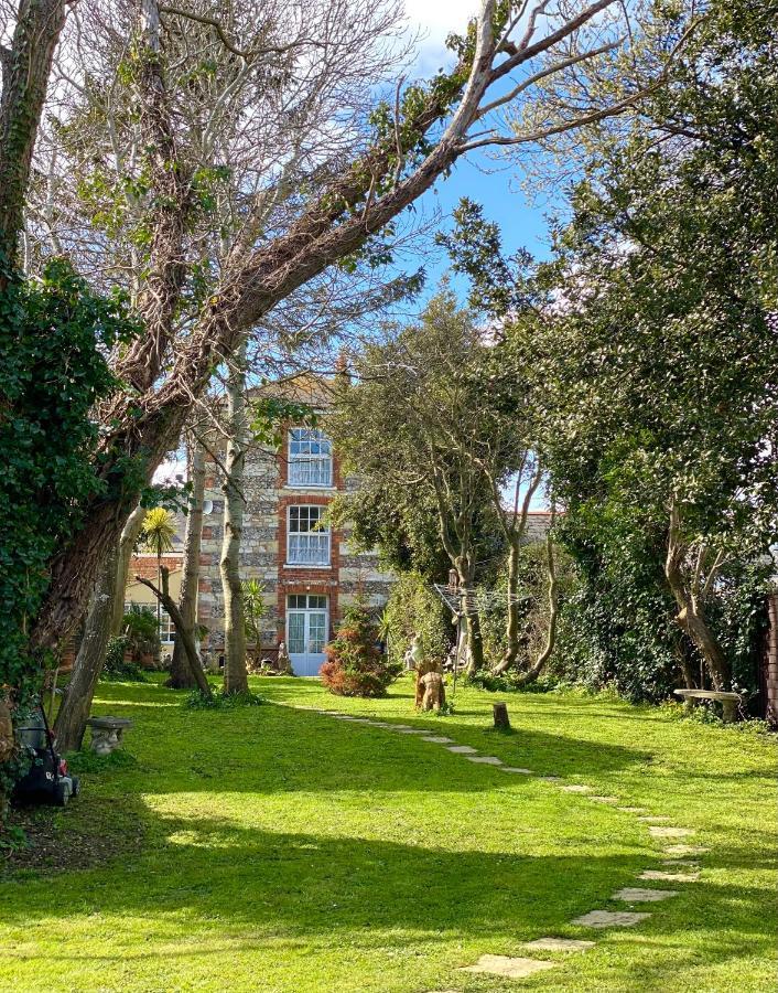 Lala Mundi Bed & Breakfast Brading Bagian luar foto