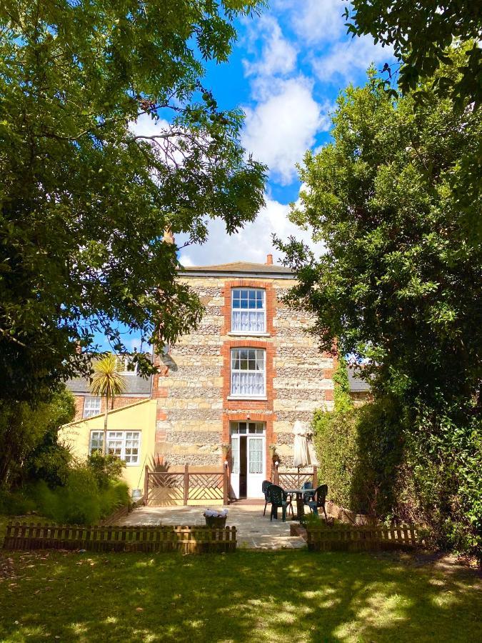 Lala Mundi Bed & Breakfast Brading Bagian luar foto